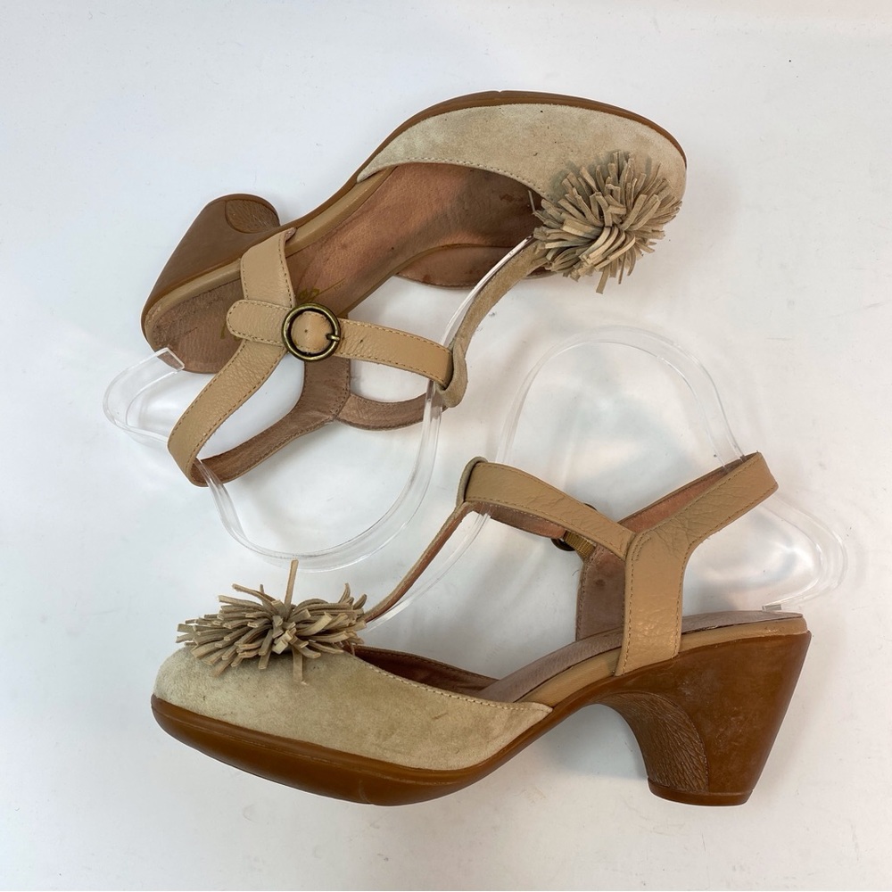 Miz Mooz Beige Leather Monette T Strap Pumps High Heel Shoes Size 8 Womens Pom - Picture 7 of 14